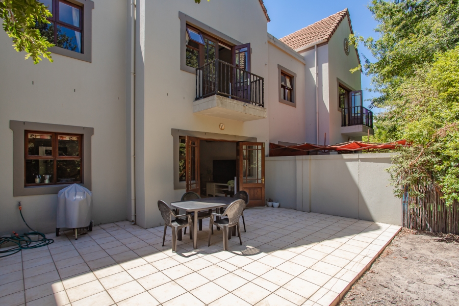 To Let 3 Bedroom Property for Rent in Boschenmeer Golf Country Estate Western Cape